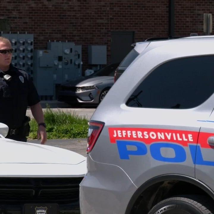 Jeffersonville's mayor proposes pay raise, schedule change in effort to recruit and retain police officers